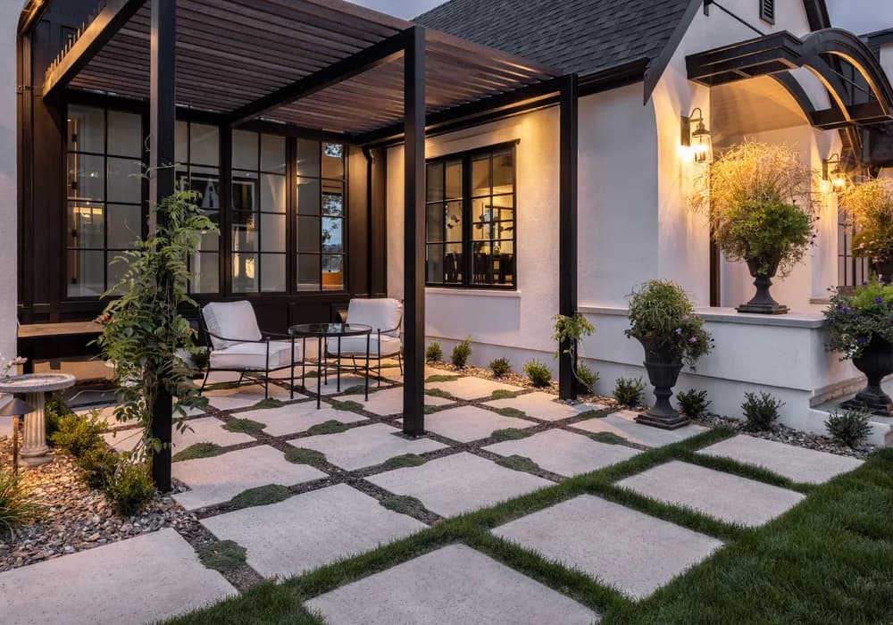 garden with outdoor lighting and walkway