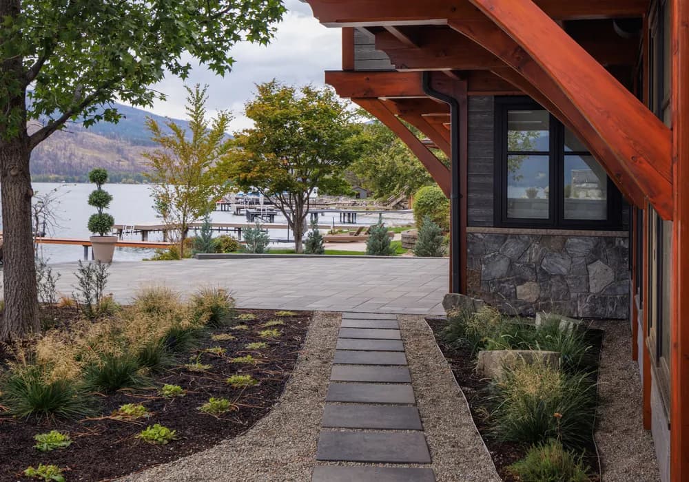 walkway paver stone and mulch
